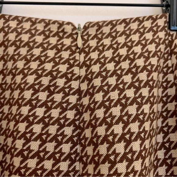 Area Embellished Houndstooth Mini Skirt - Picture 6 of 10